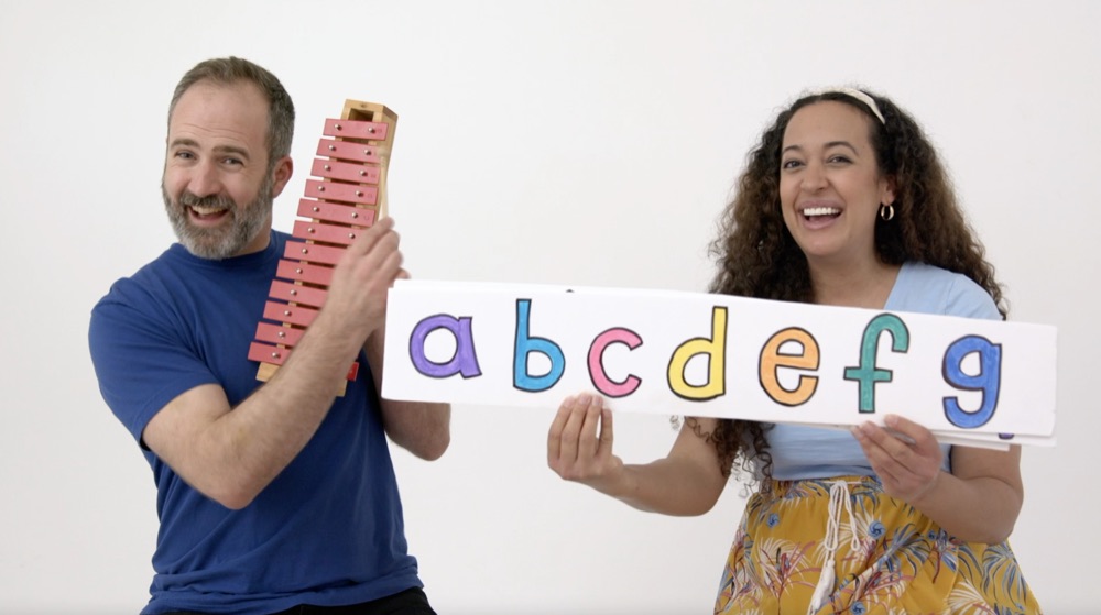 Image de la vidéo C'est l'alphabet
